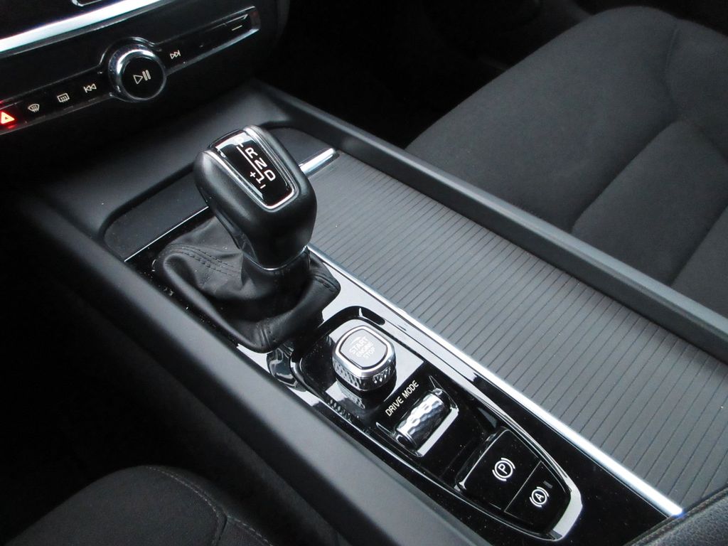 Volvo V60 2020