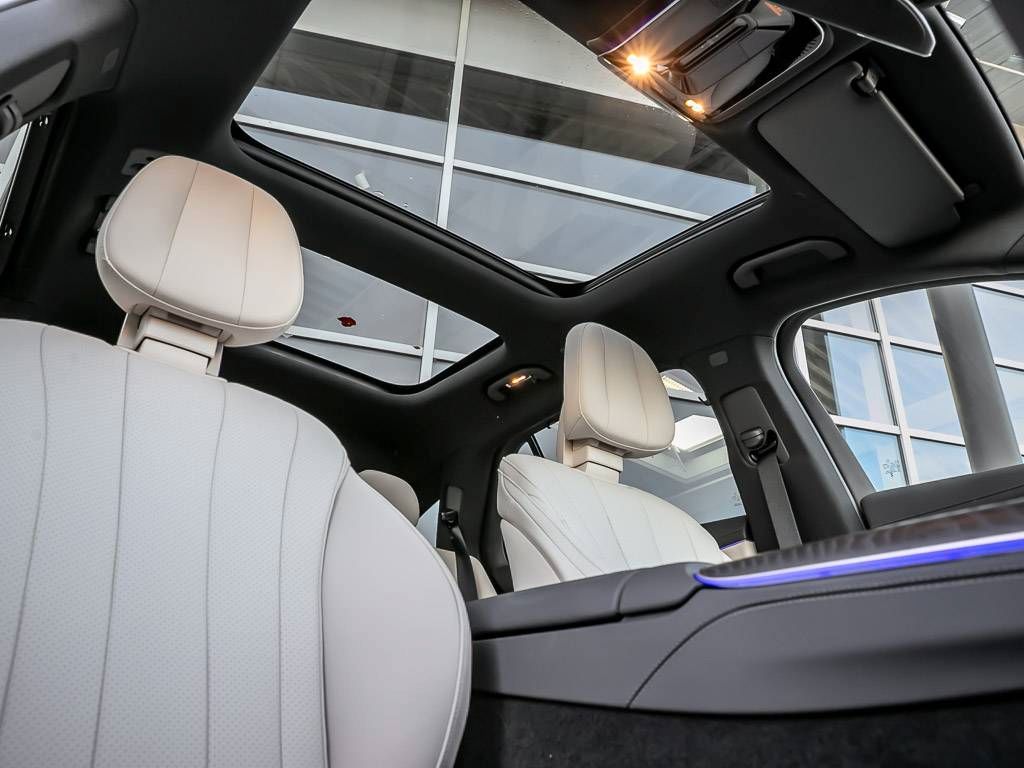 Mercedes-Benz E 300 2025