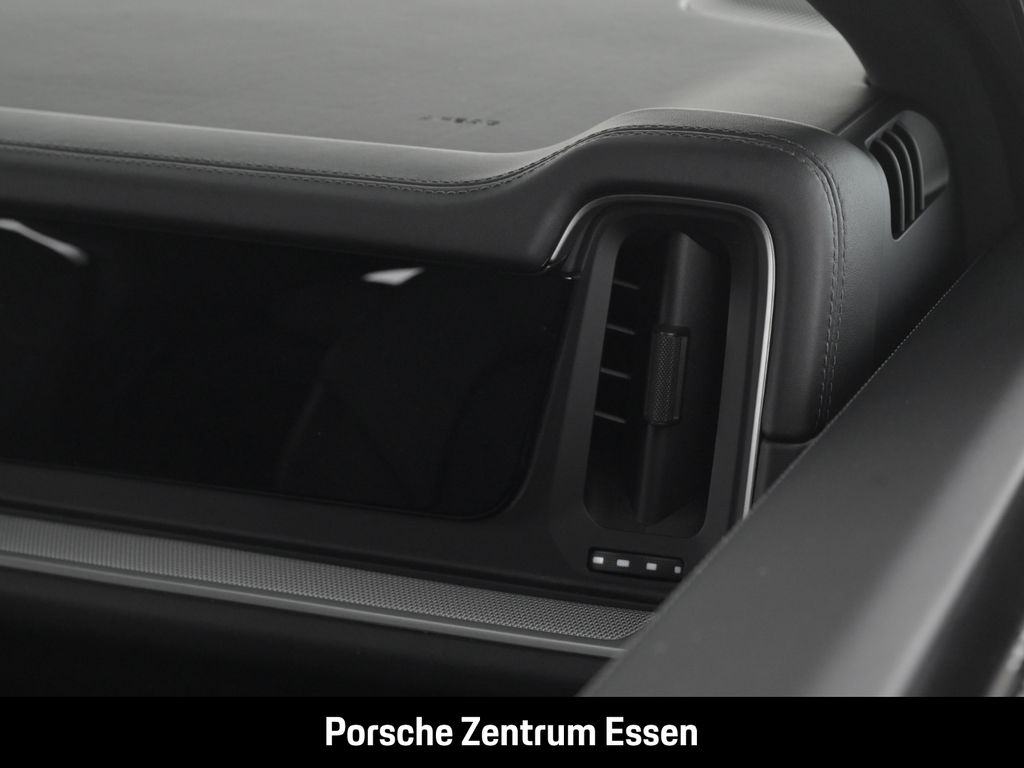 Porsche Cayenne 2024