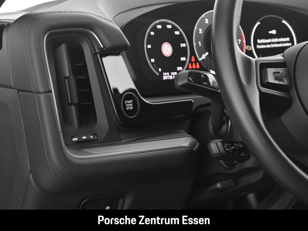 Porsche Cayenne 2024