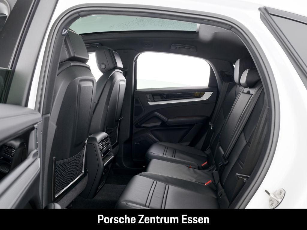 Porsche Cayenne 2024