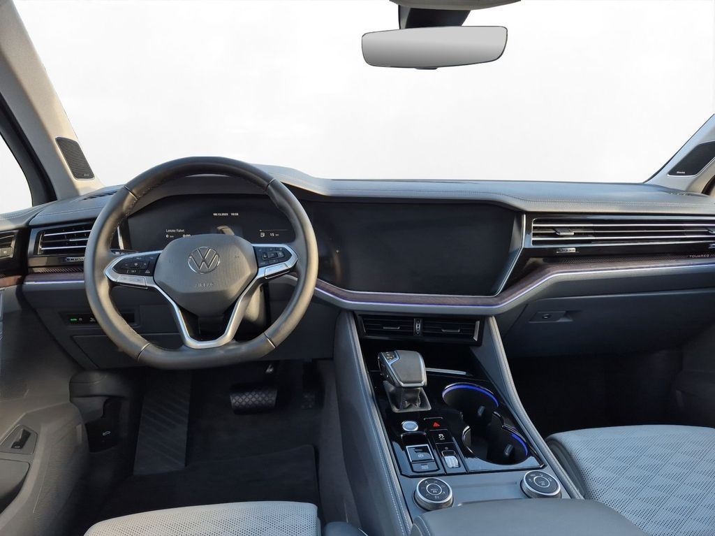 Volkswagen Touareg 2025