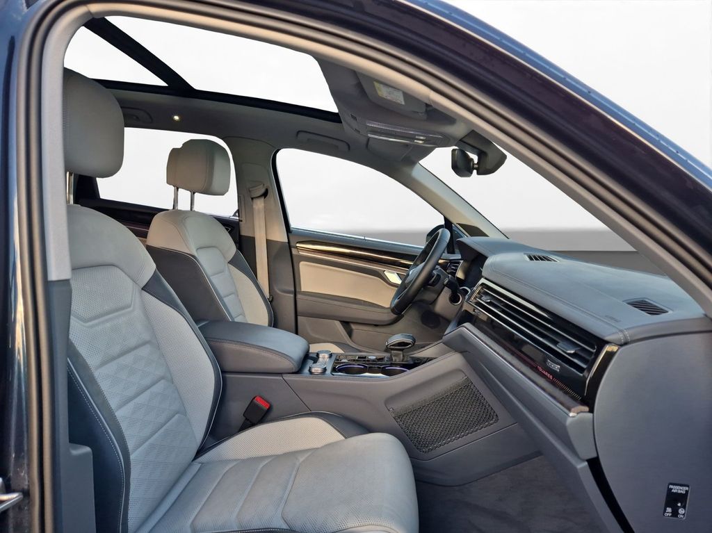 Volkswagen Touareg 2025