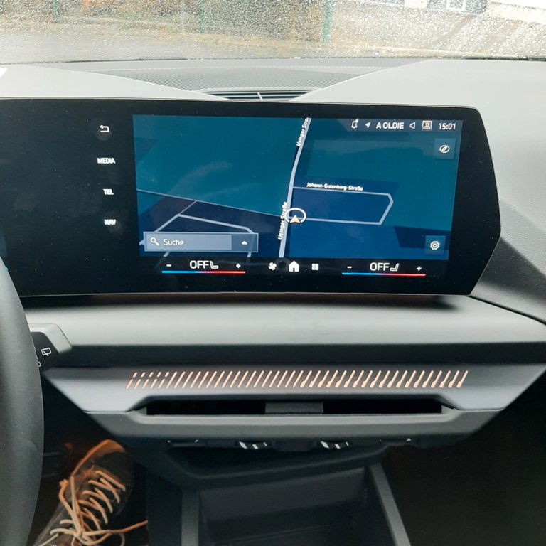 BMW 120 2024