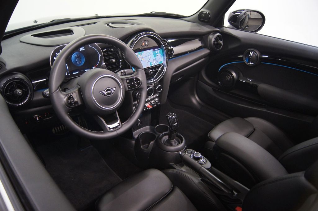 MINI Cooper Cabrio 2022