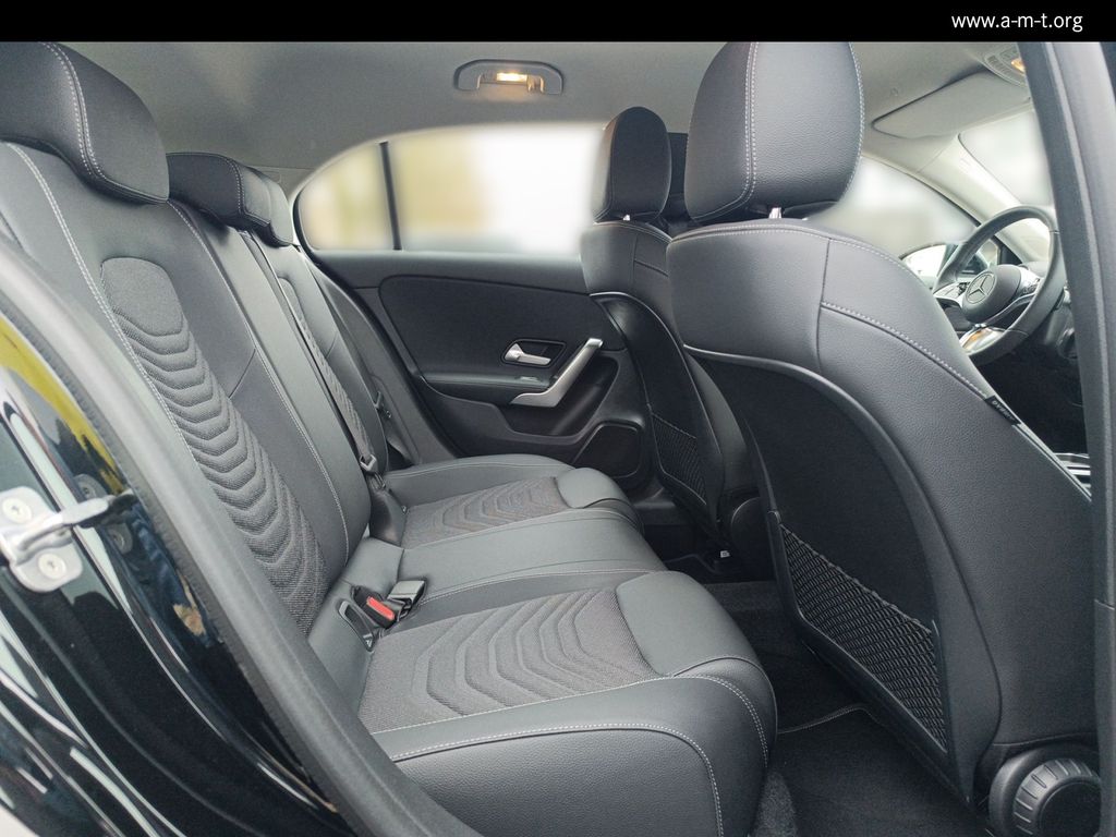 Mercedes-Benz A 200 2024