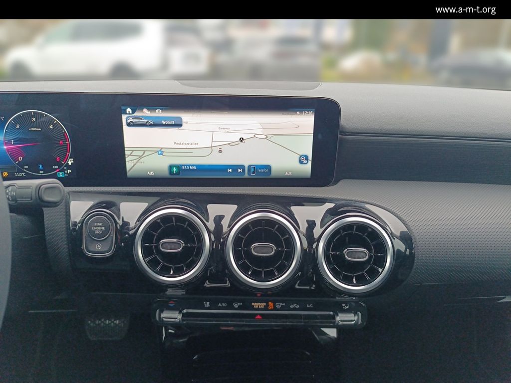 Mercedes-Benz A 200 2024