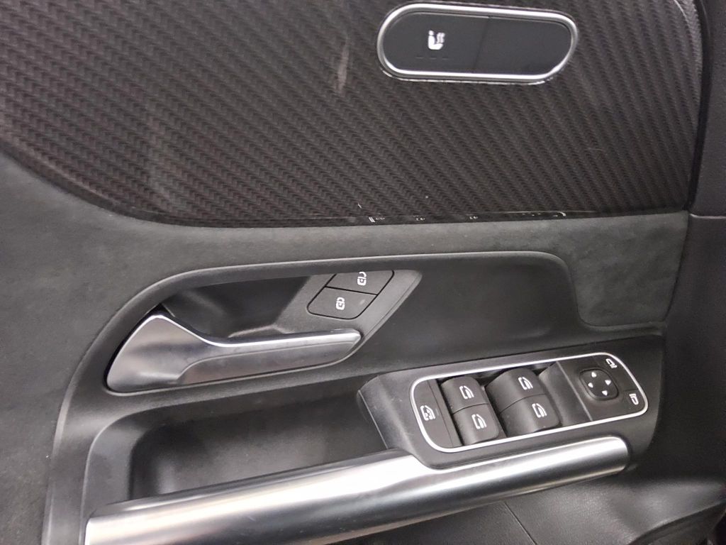 Mercedes-Benz B 250 2022