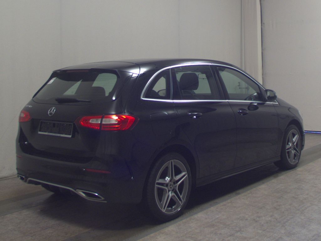 Mercedes-Benz B 250 2022
