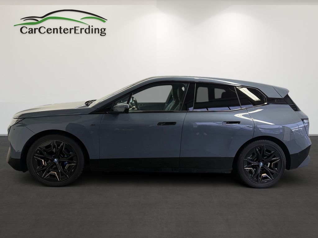 BMW iX 2023