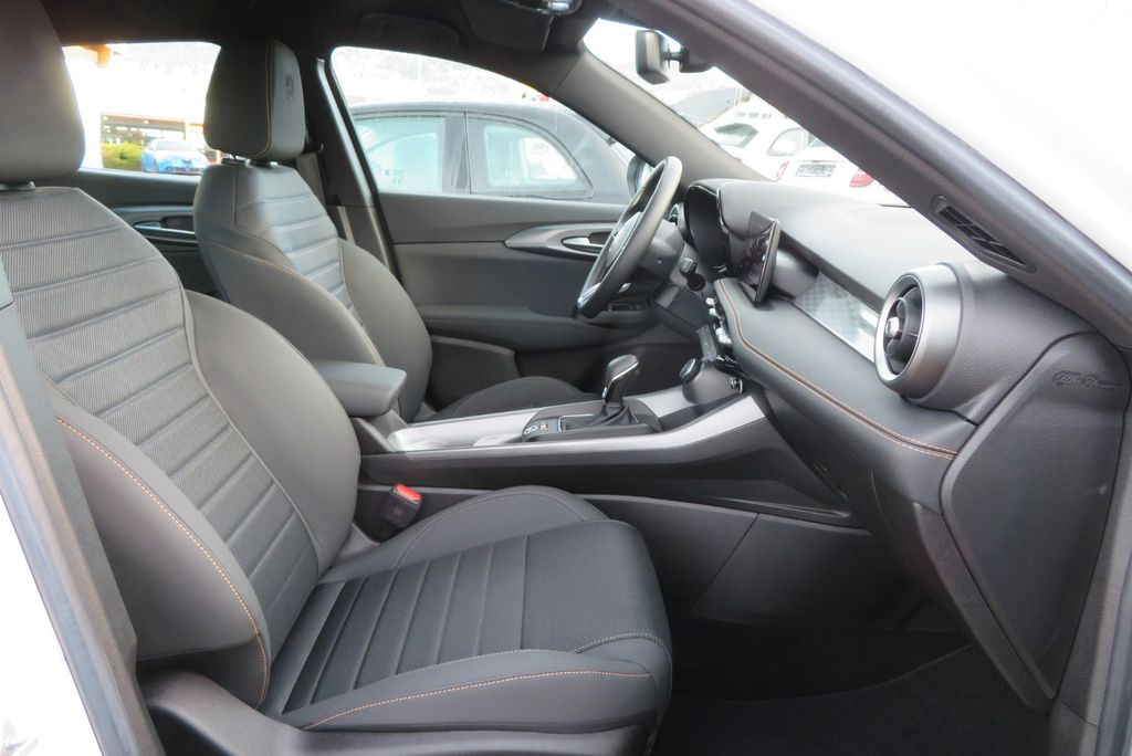 Alfa Romeo Tonale 2023