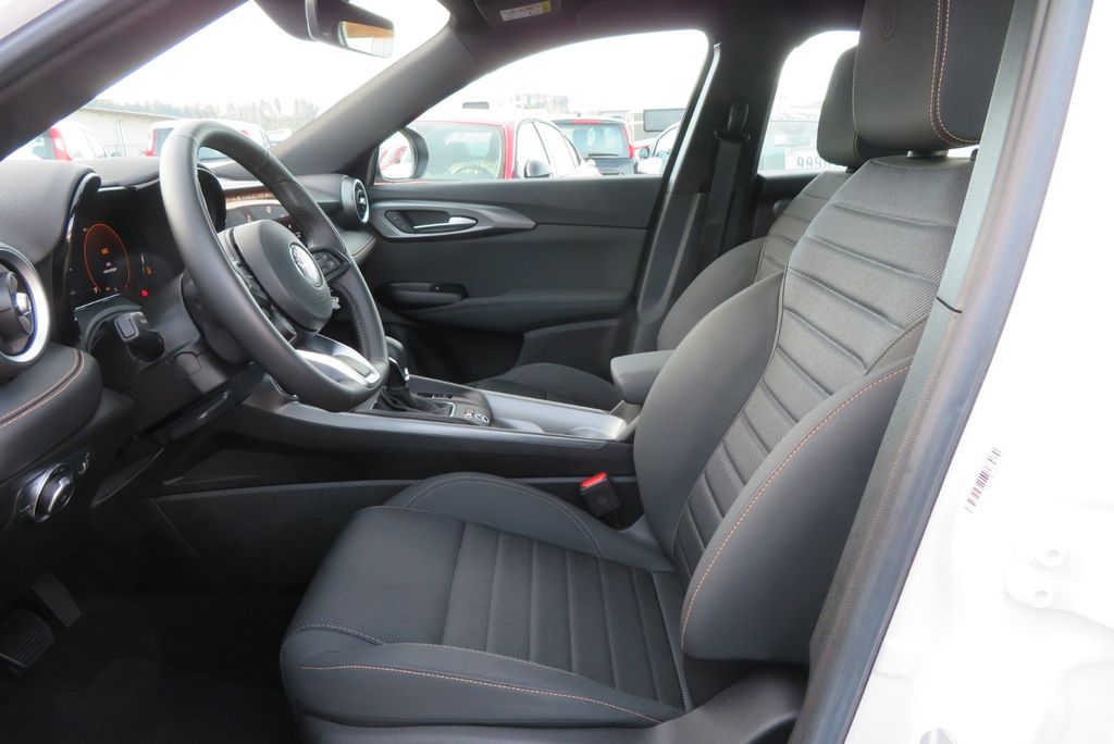 Alfa Romeo Tonale 2023