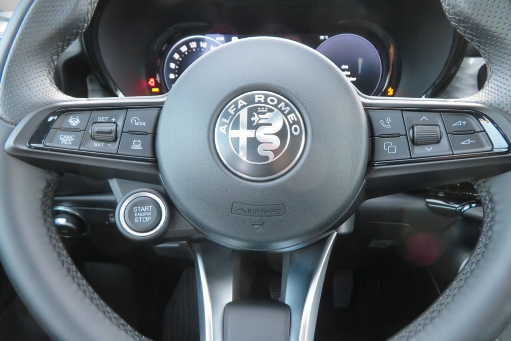 Alfa Romeo Tonale 2023