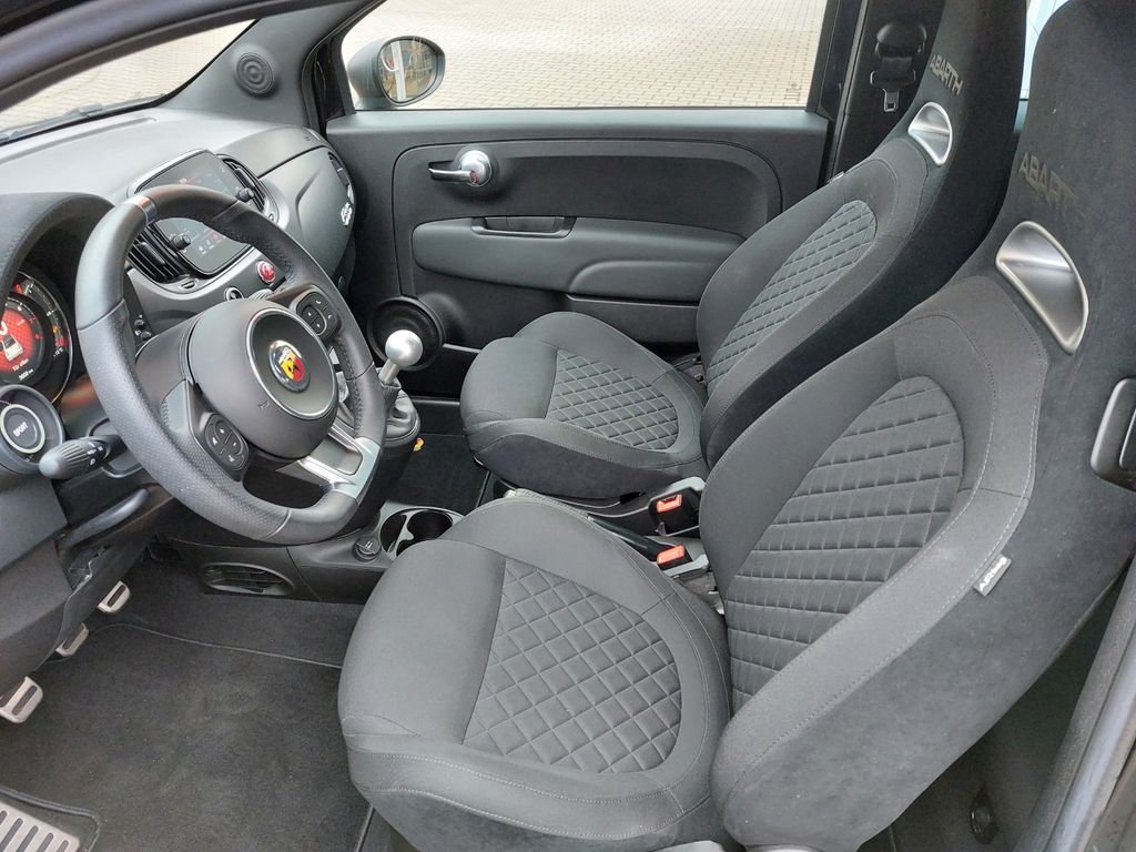 Abarth 500C 2023