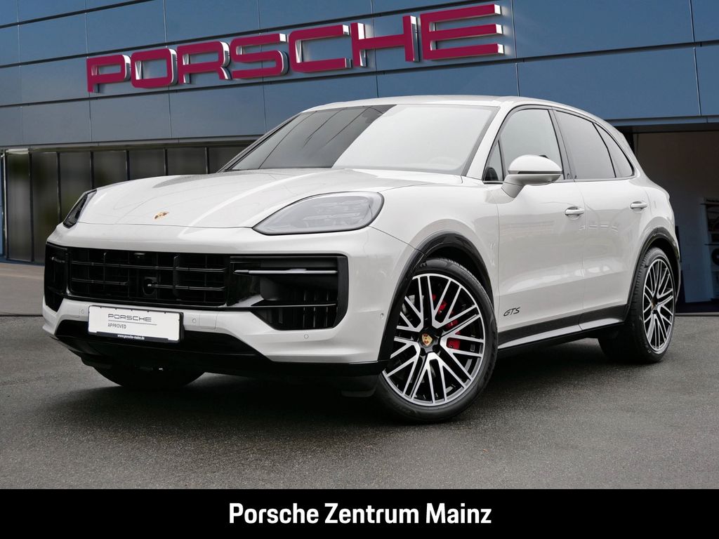 Porsche Cayenne 2024