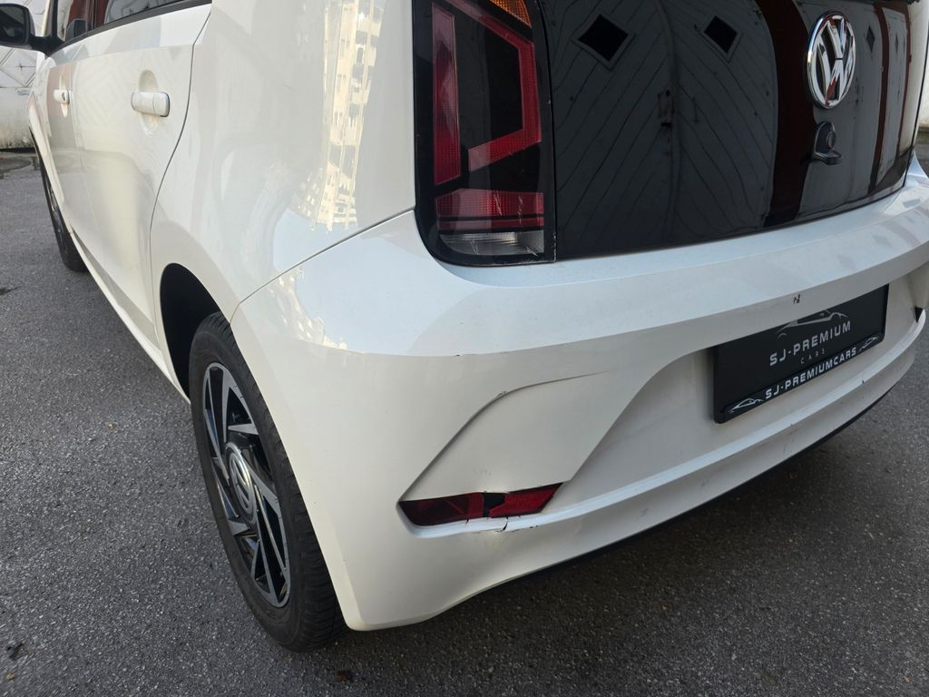 Volkswagen up! 2018