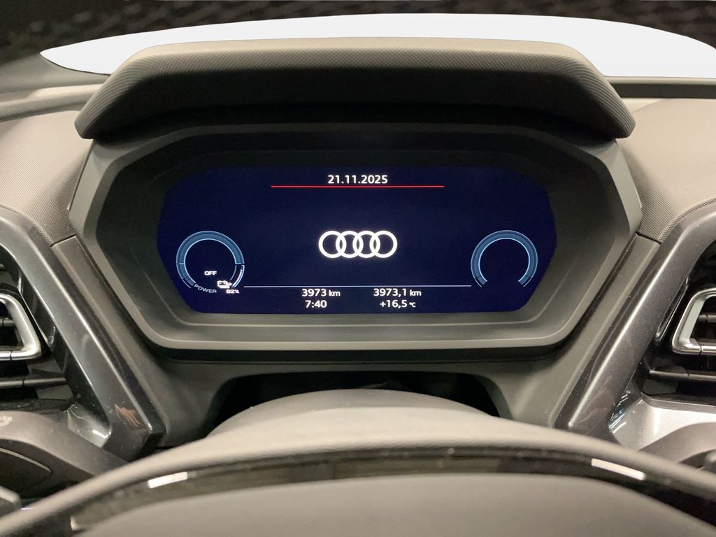 Audi Q4 e-tron 2025