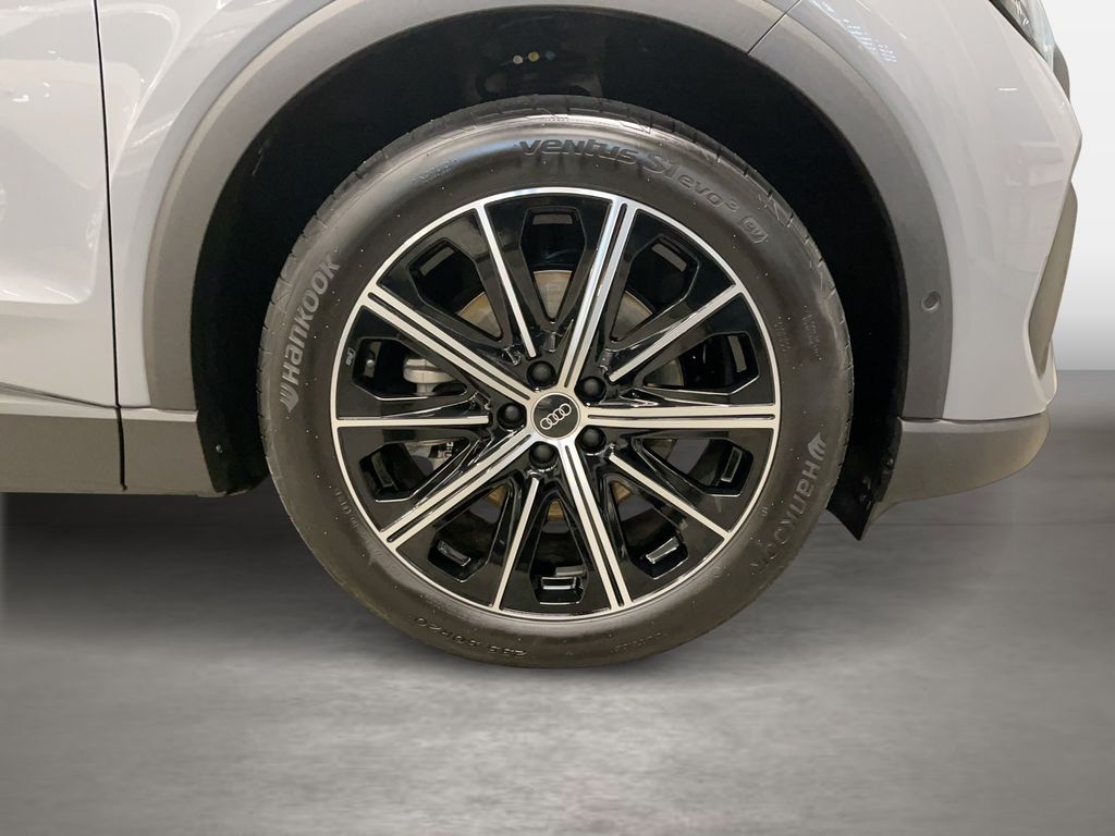 Audi Q4 e-tron 2025
