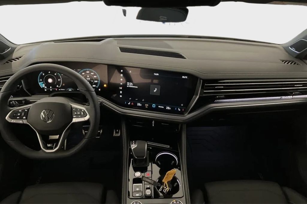 Volkswagen Touareg 2025