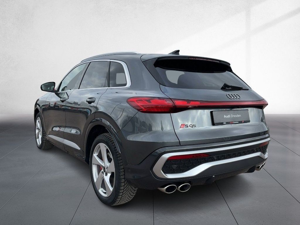 Audi SQ5 2025