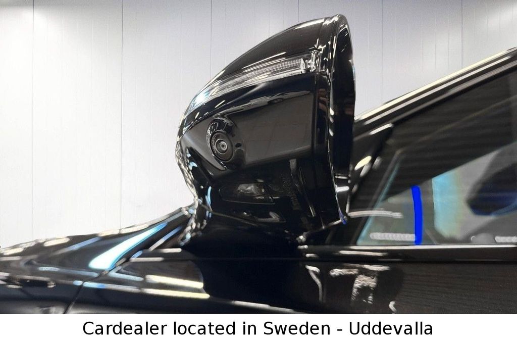 Mercedes-Benz E 300 2025