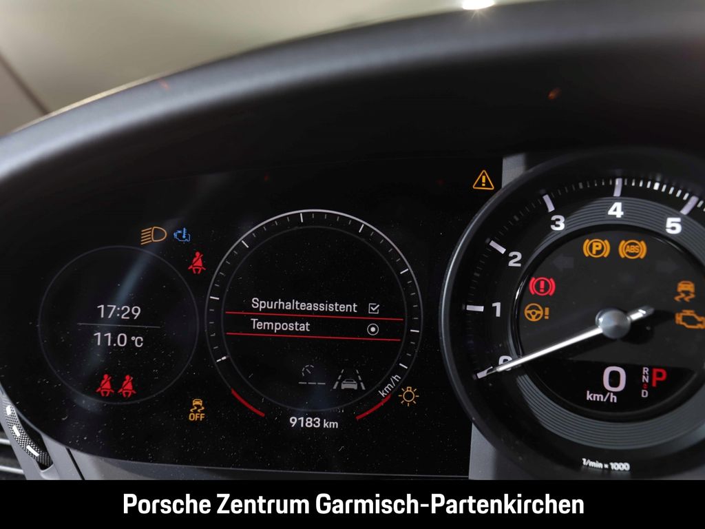 Porsche 992 2024