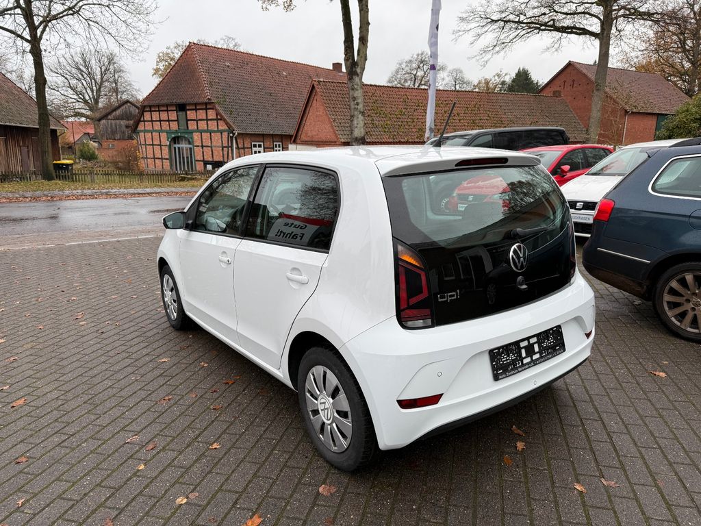 Volkswagen up! 2022