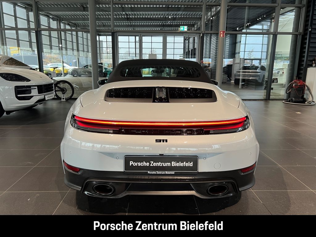 Porsche 992 2025