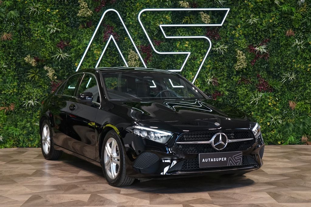 Mercedes-Benz A 180 2023