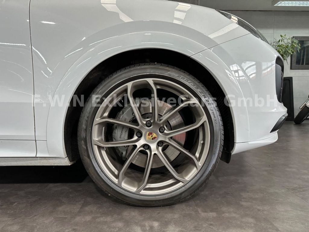 Porsche Cayenne 2020