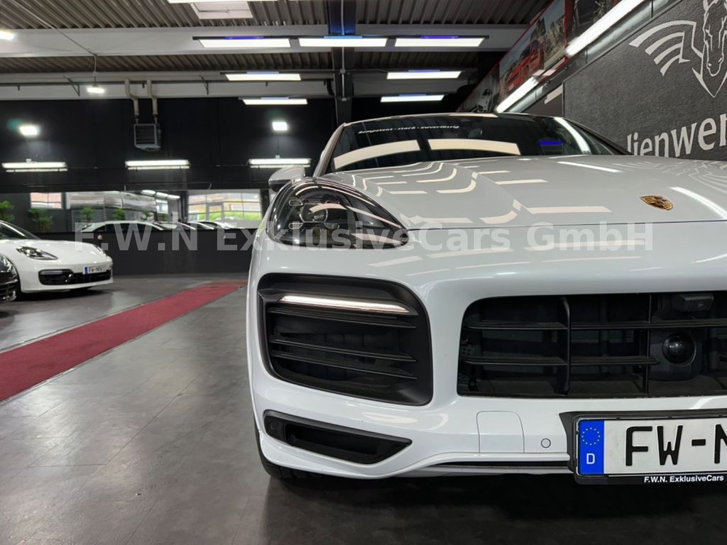 Porsche Cayenne 2020