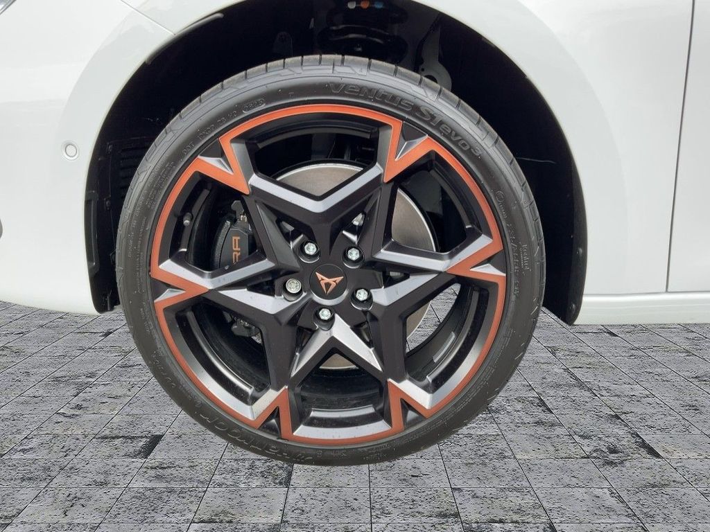 Cupra Leon 2025