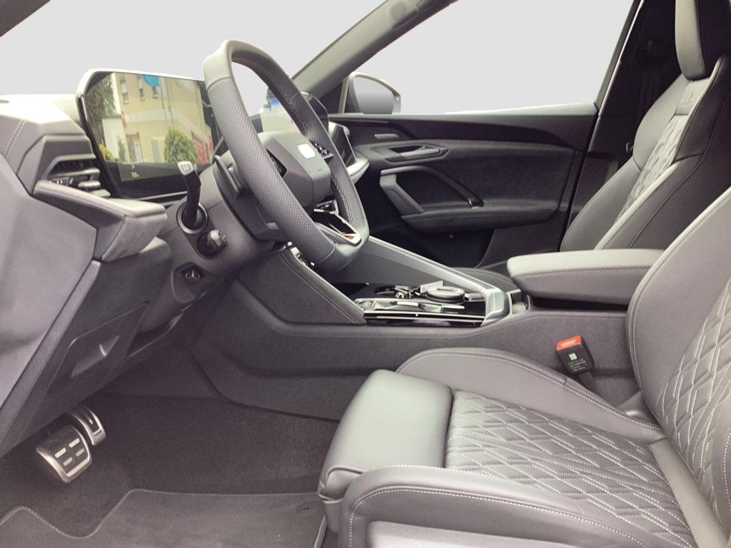 Audi SQ5 2025
