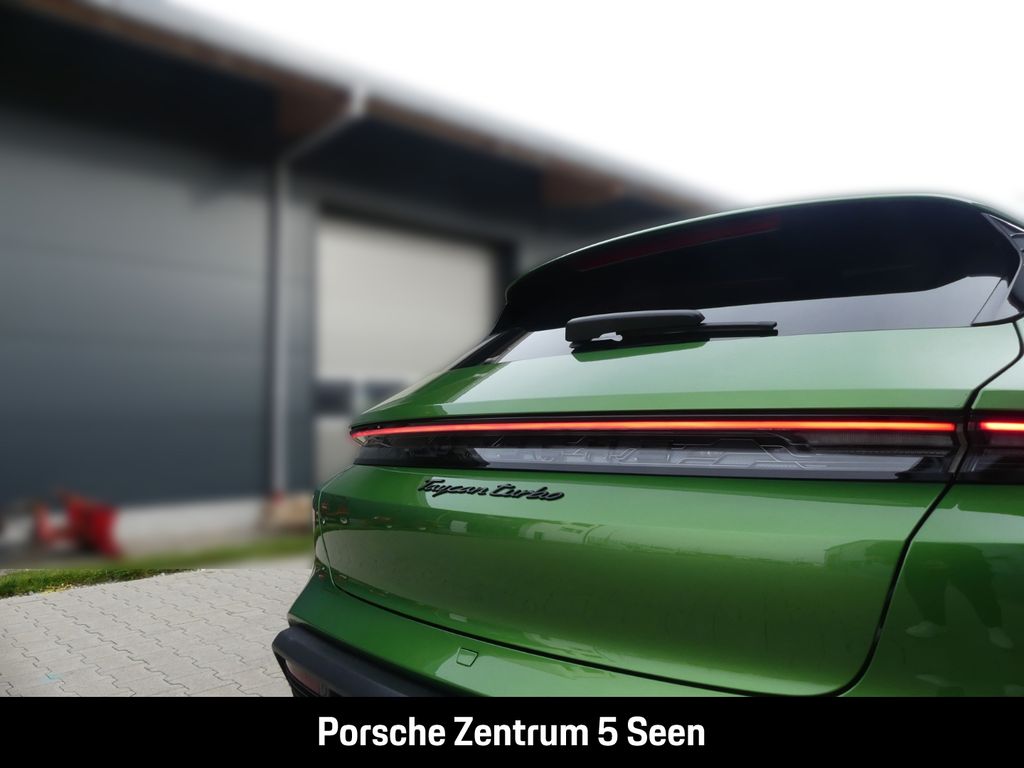 Porsche Taycan 2022