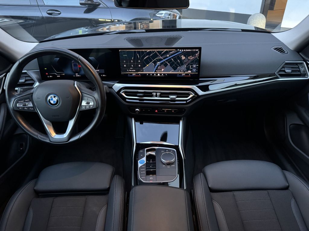 BMW i4 2023