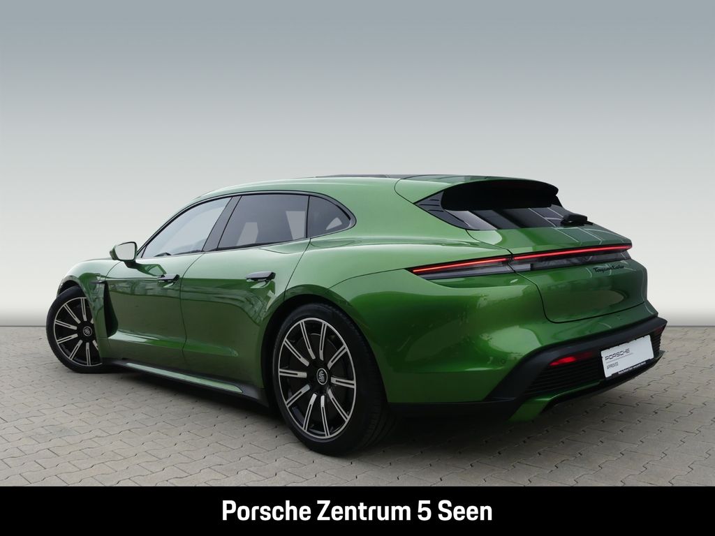 Porsche Taycan 2022
