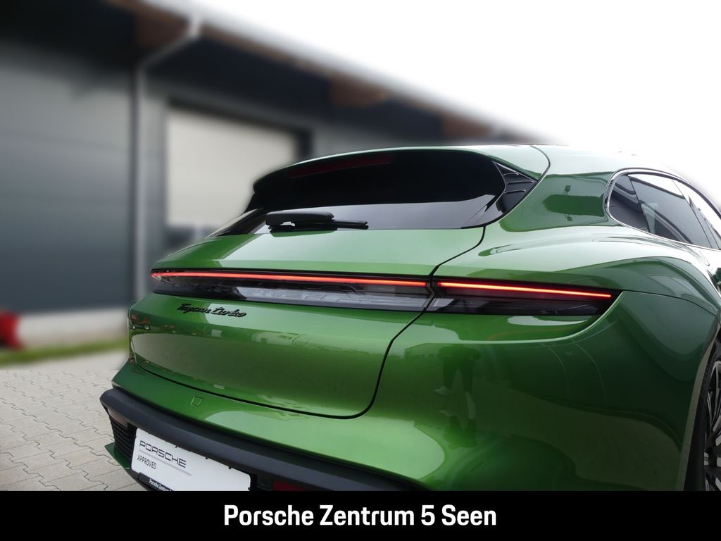 Porsche Taycan 2022