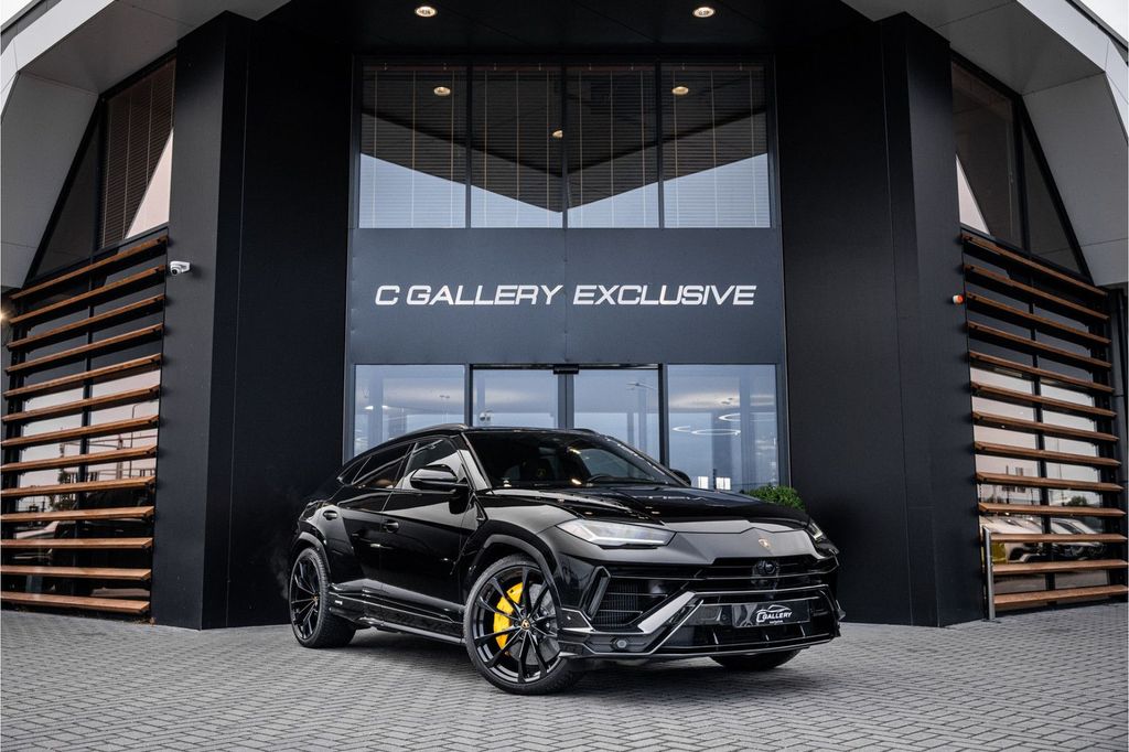 Lamborghini Urus 2023