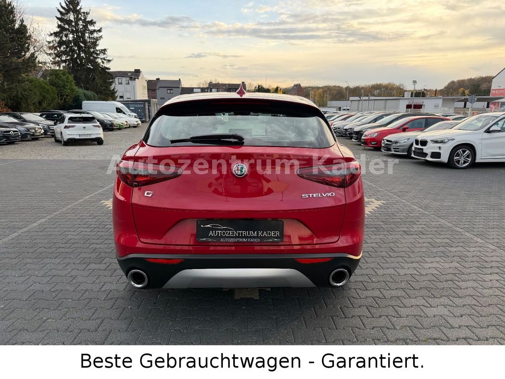 Alfa Romeo Stelvio 2019