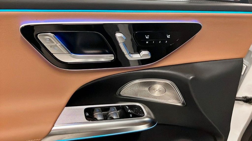 Mercedes-Benz E 300 2024