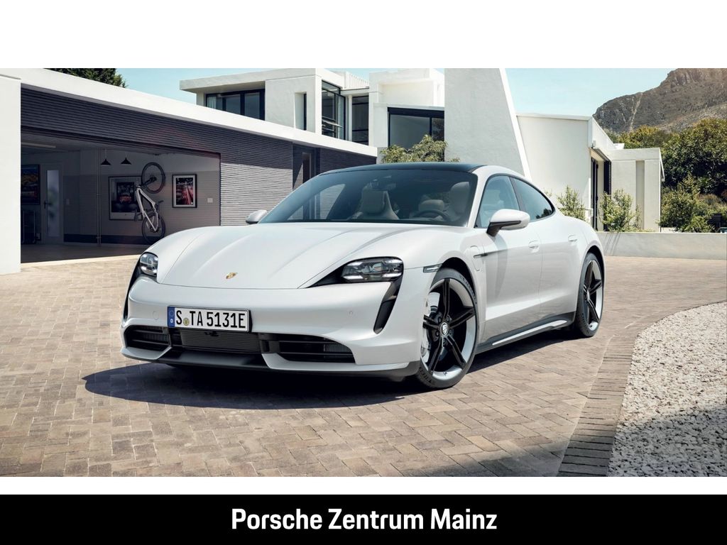 Porsche Taycan 2022