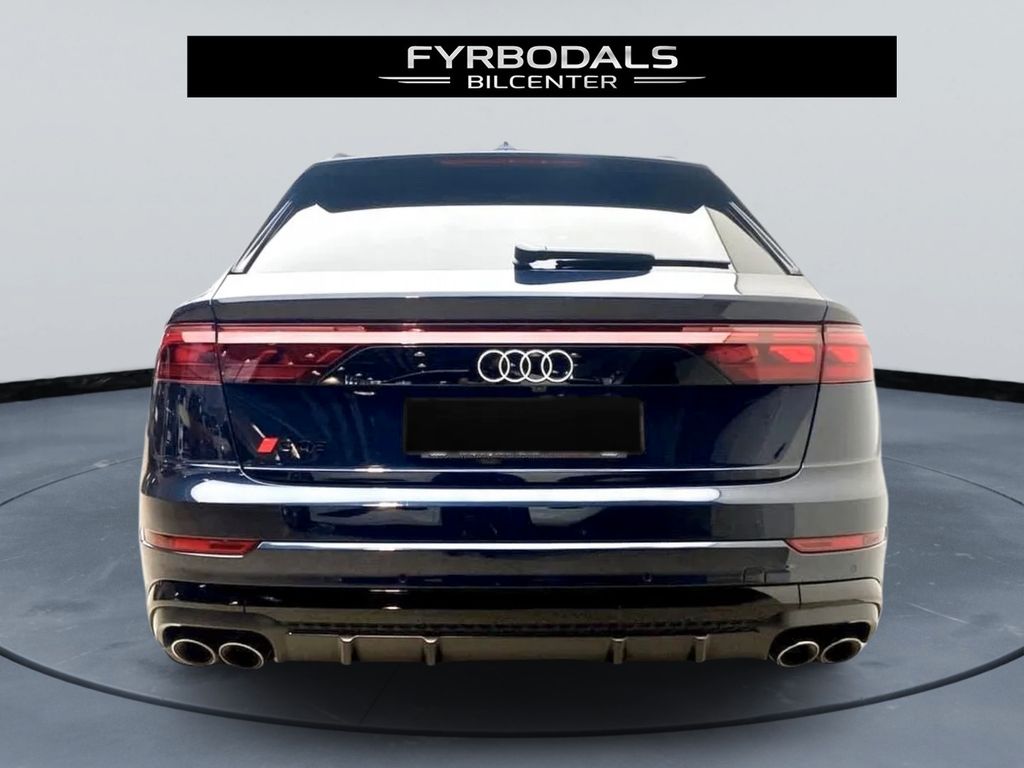 Audi SQ8 2024