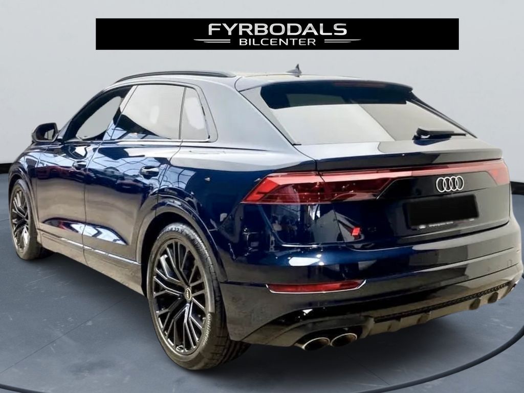 Audi SQ8 2024