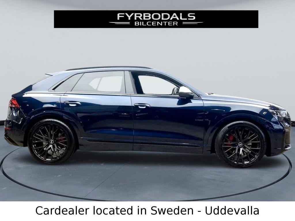 Audi SQ8 2024