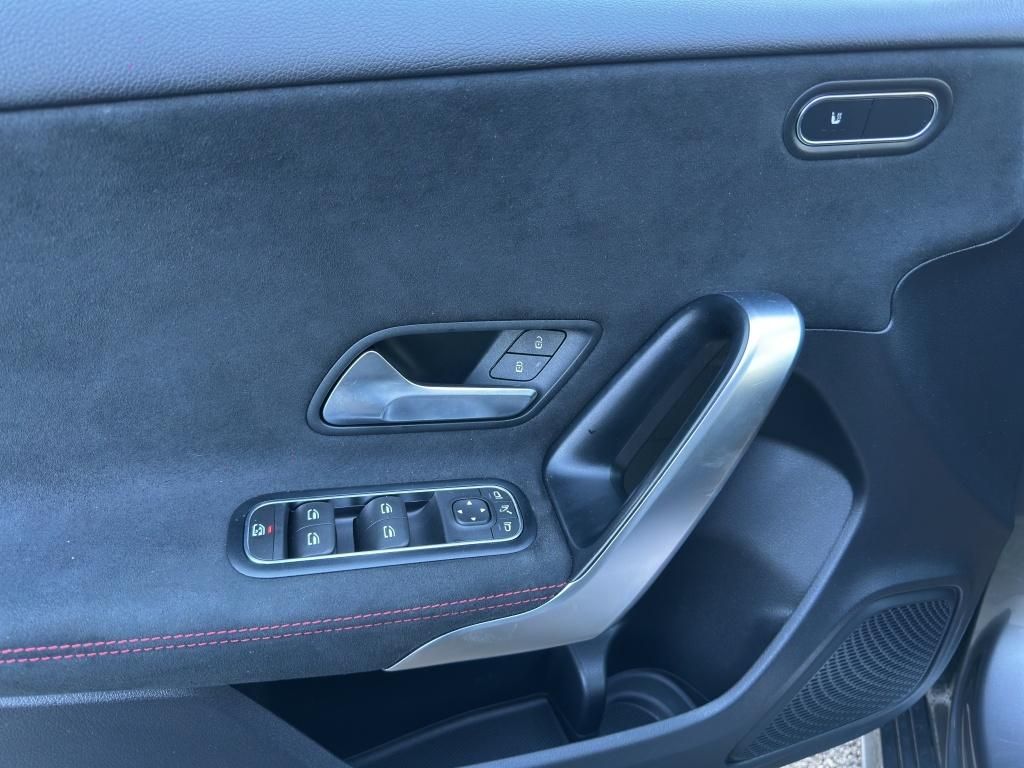 Mercedes-Benz A 220 2022