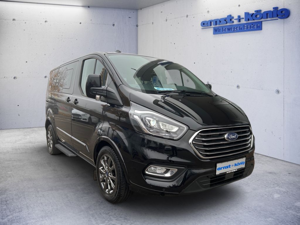 Ford Tourneo Custom 2023