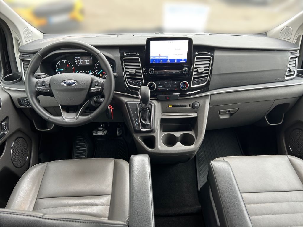 Ford Tourneo Custom 2023