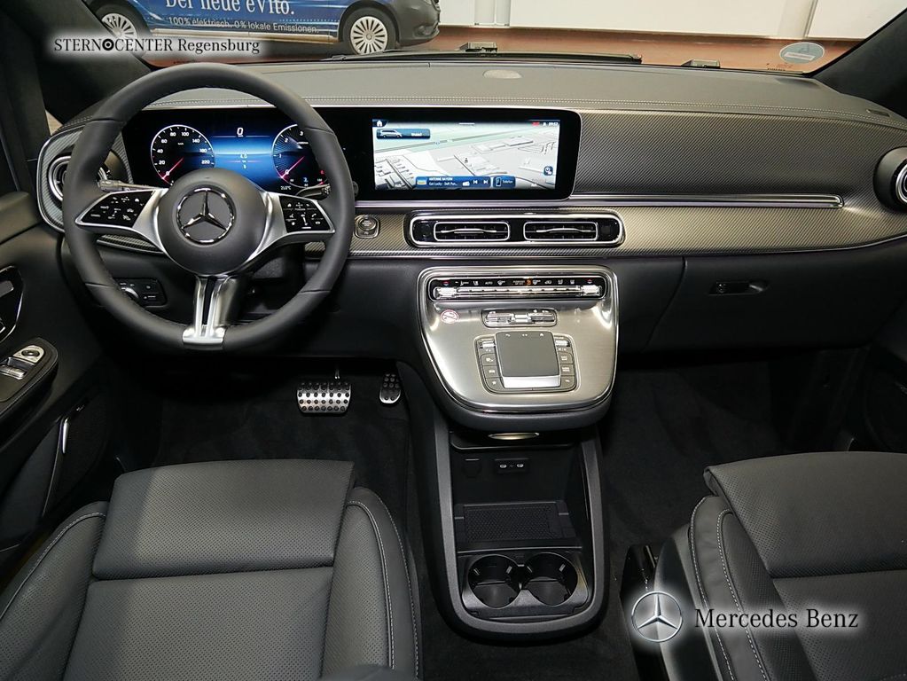 Mercedes-Benz 2025