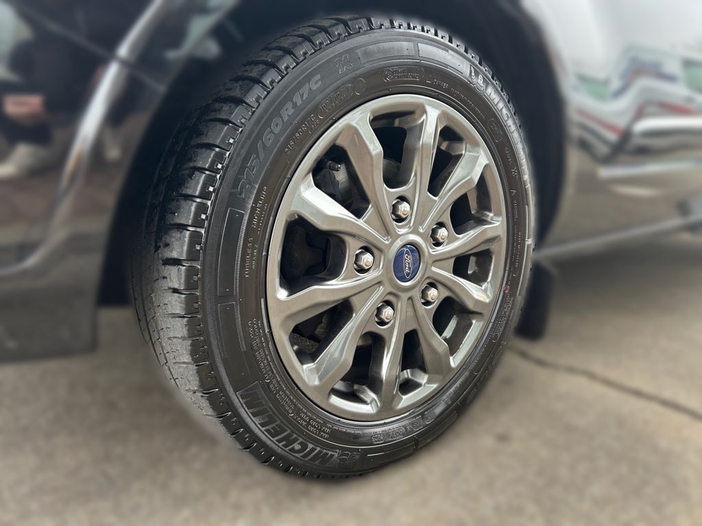 Ford Tourneo Custom 2023