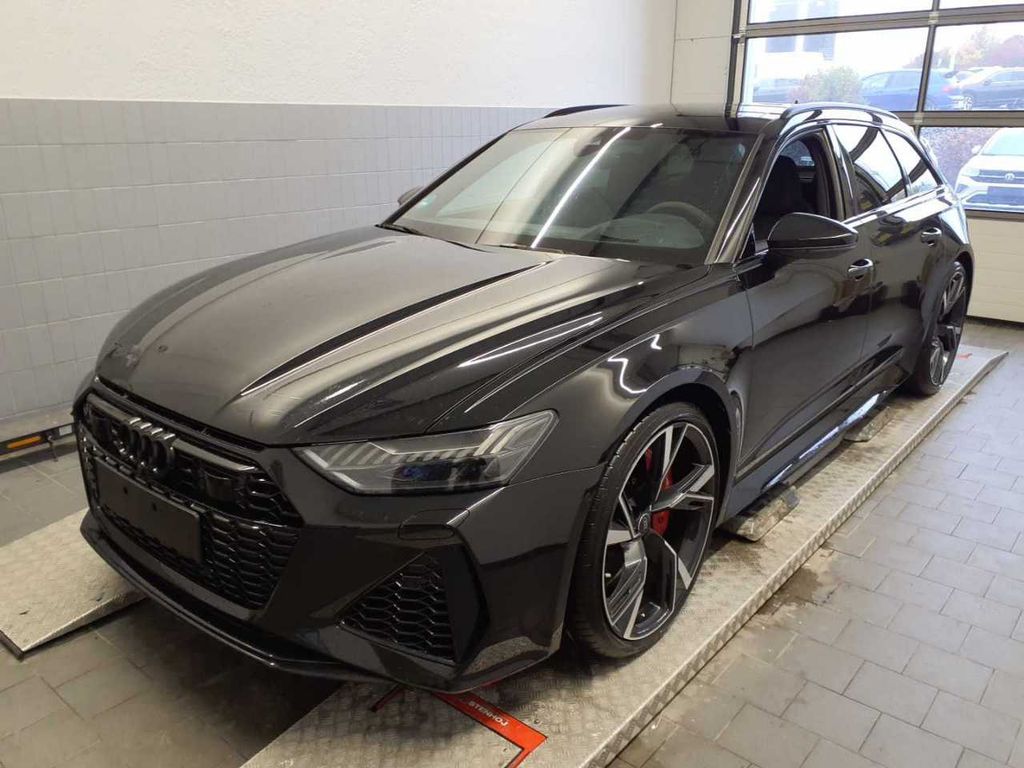 Audi RS6 2023